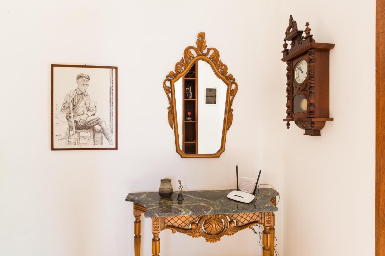 شقة Giardino Apt, Comfort With Views To Remember! ريثيمنو المظهر الخارجي الصورة