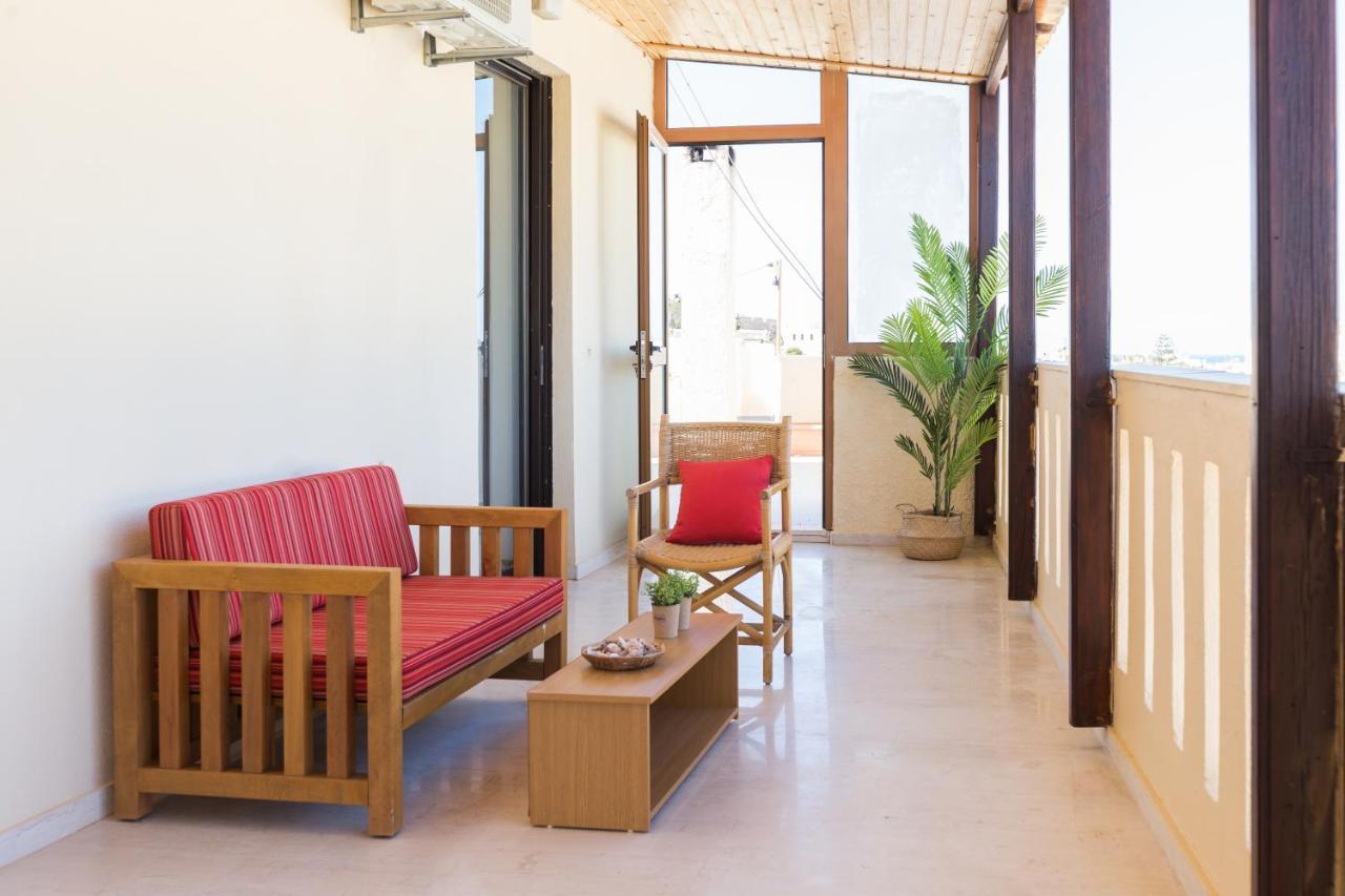 شقة Giardino Apt, Comfort With Views To Remember! ريثيمنو المظهر الخارجي الصورة